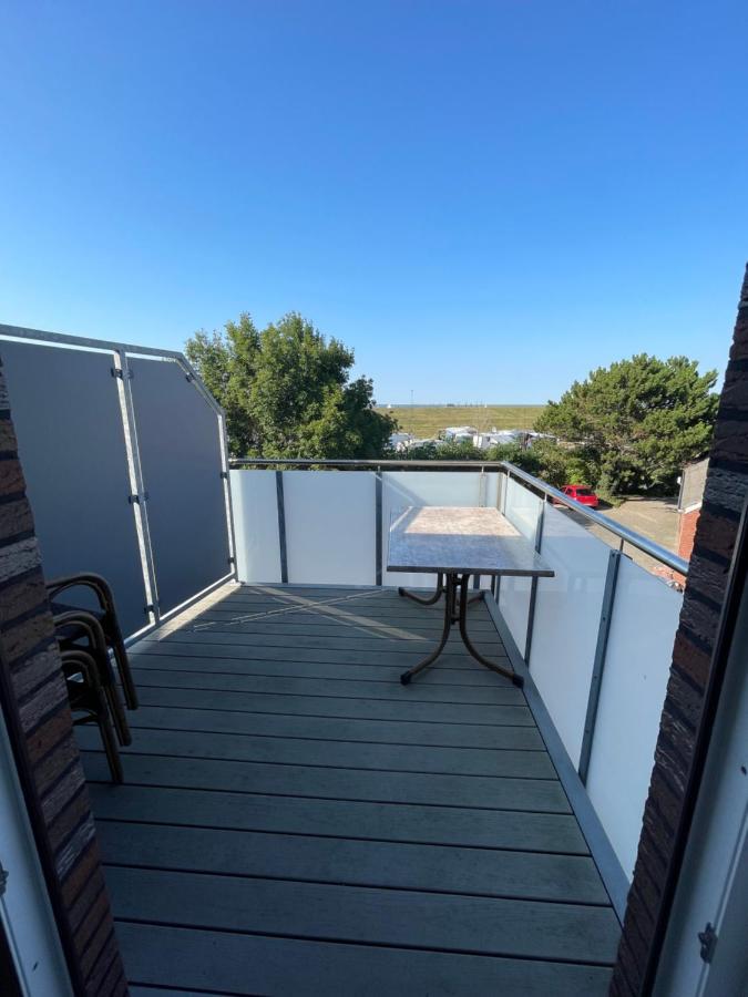 Meerzeit Strandhotel Neuharlingersiel Eksteriør billede