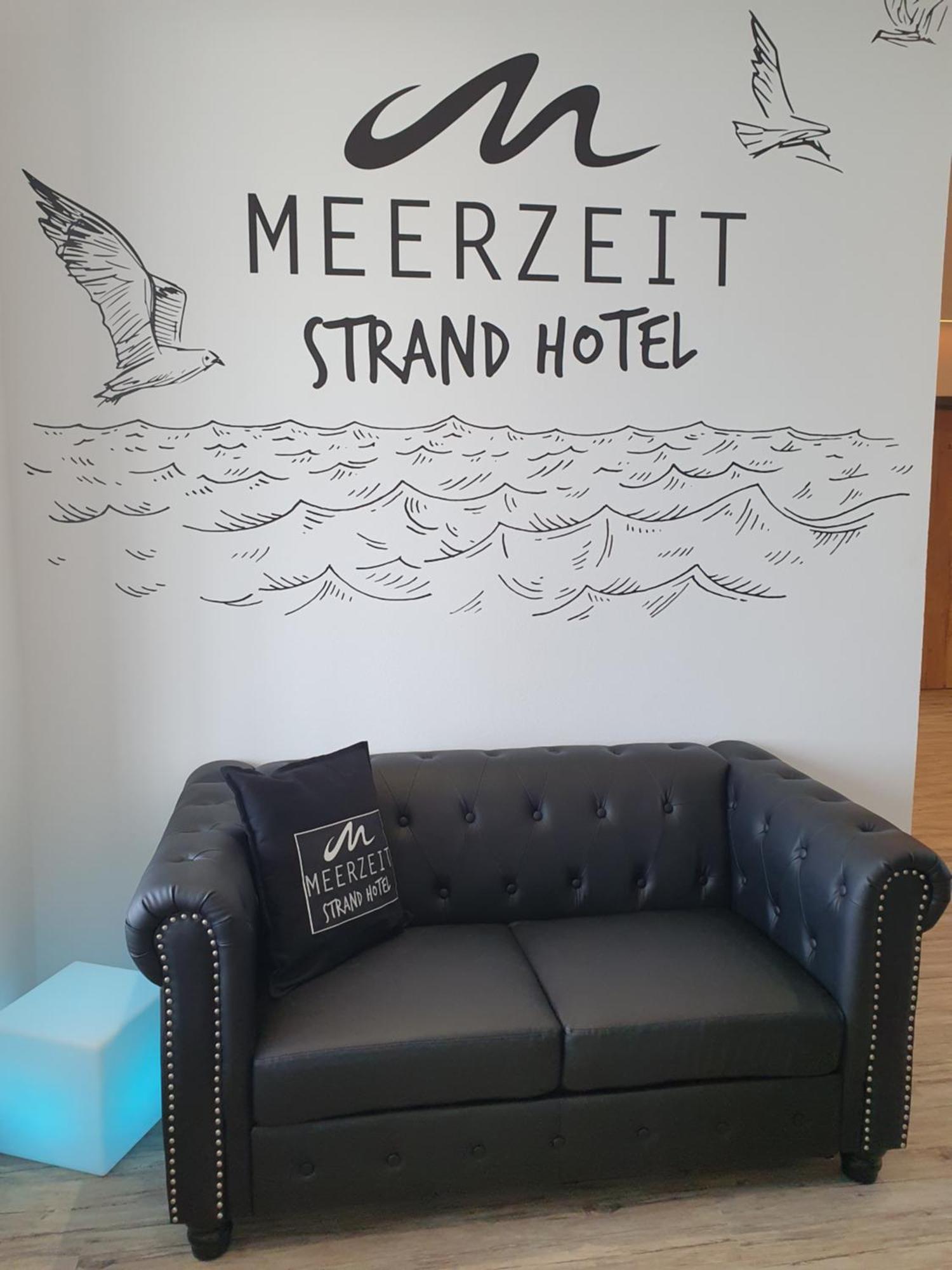 Meerzeit Strandhotel Neuharlingersiel Eksteriør billede