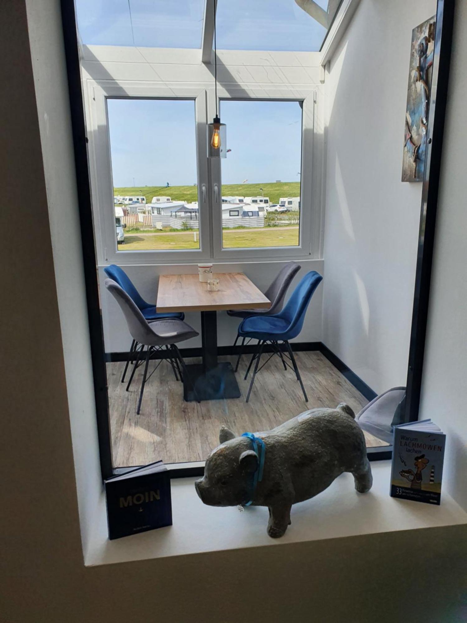 Meerzeit Strandhotel Neuharlingersiel Eksteriør billede