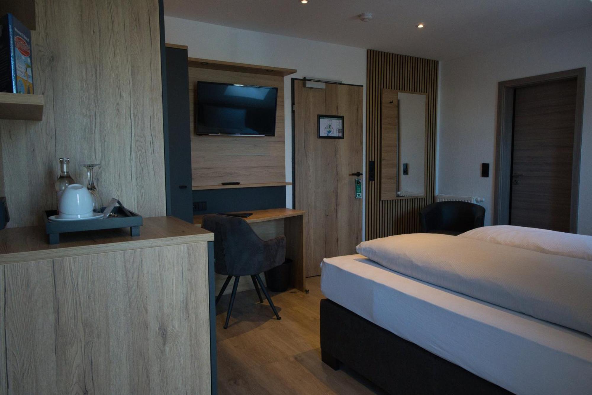 Meerzeit Strandhotel Neuharlingersiel Eksteriør billede