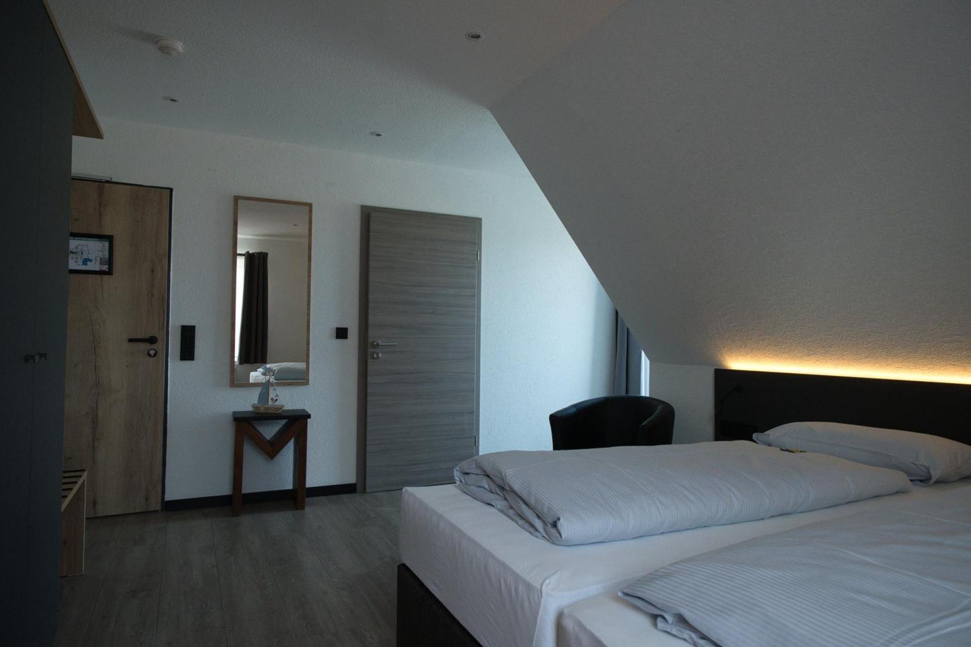 Meerzeit Strandhotel Neuharlingersiel Eksteriør billede